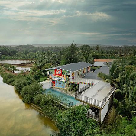 Downtown Arambol - The River Side Hostel ภายนอก รูปภาพ