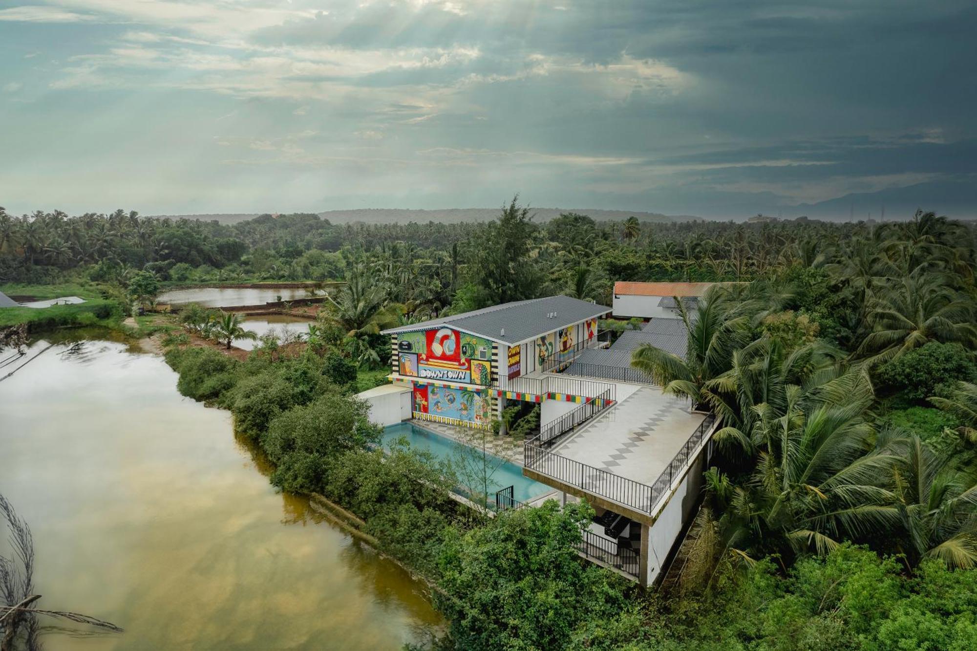 Downtown Arambol - The River Side Hostel ภายนอก รูปภาพ